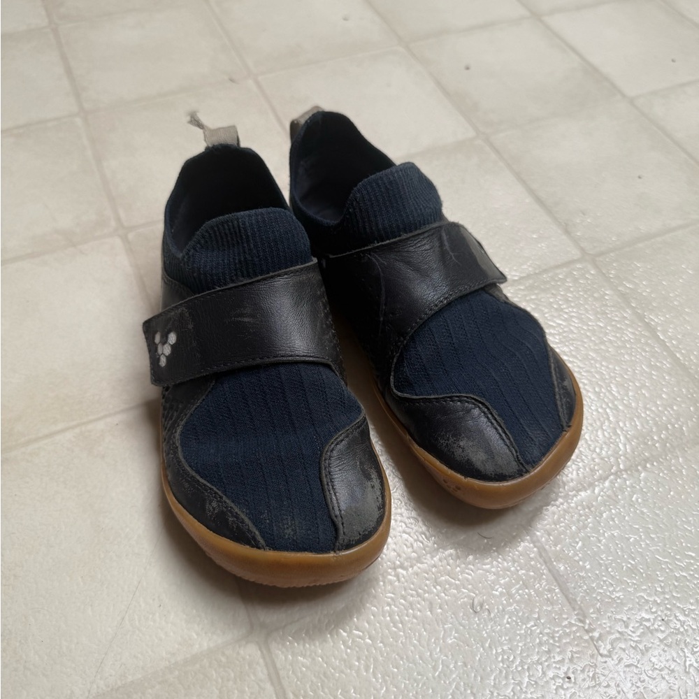 Vivobarefoot kids Navy Sneakers